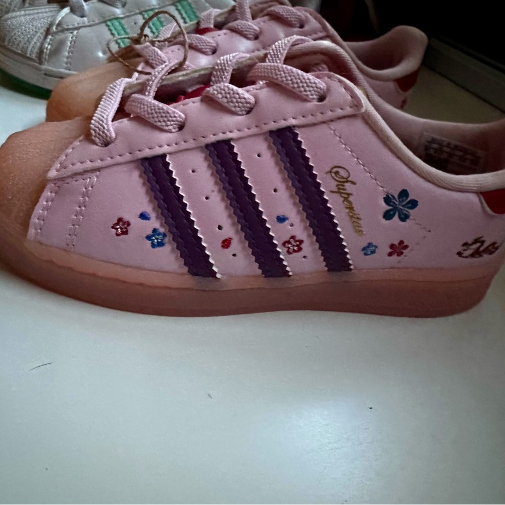 Disney Mulan Adidas